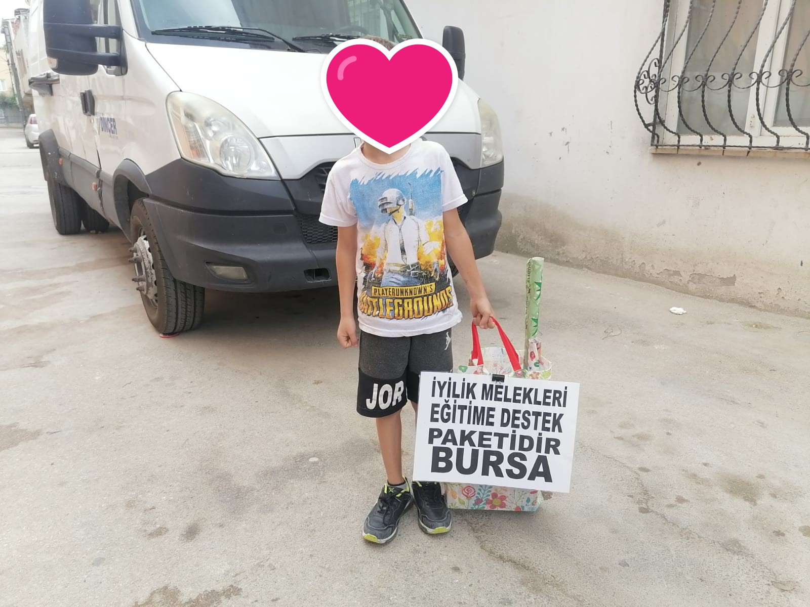 DESTEKLERİMİZLE  BİR YÜZ DAHA GÜLDÜ...