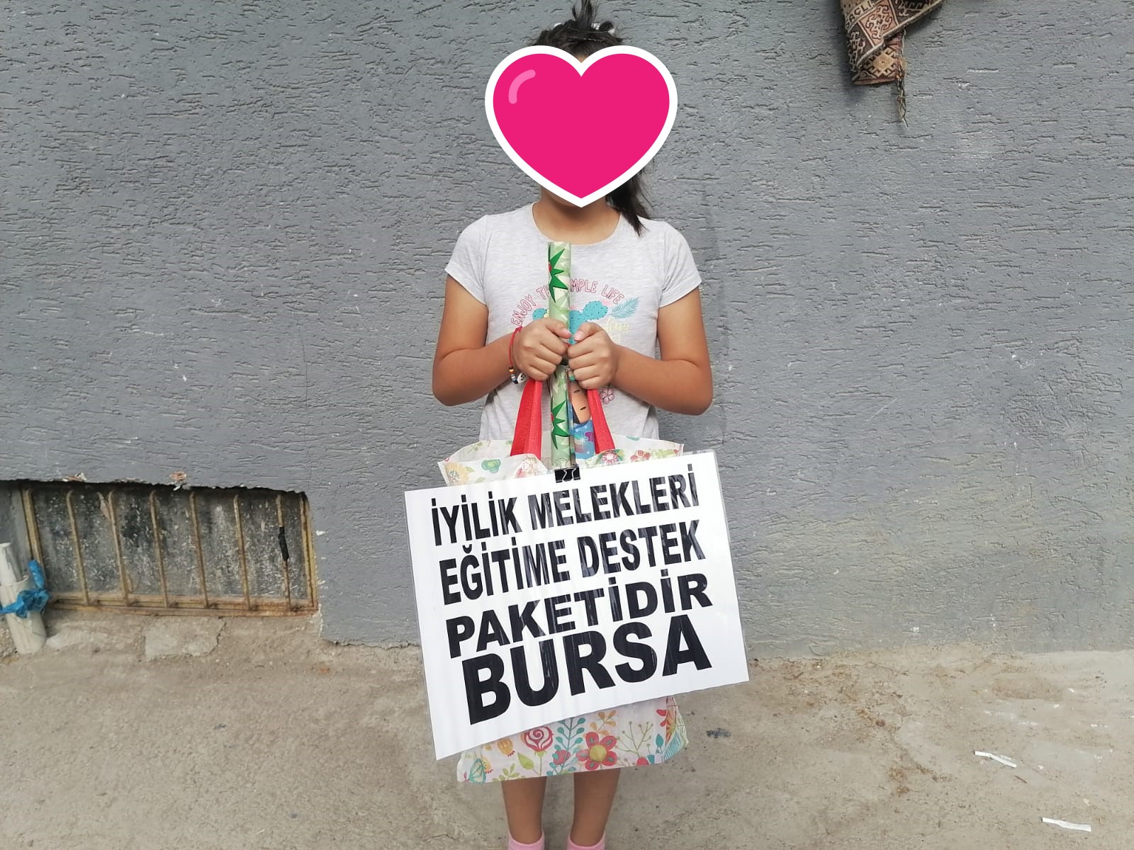 KIRTASİYE DESTEKLERİMİZ DEVAM EDİYOR