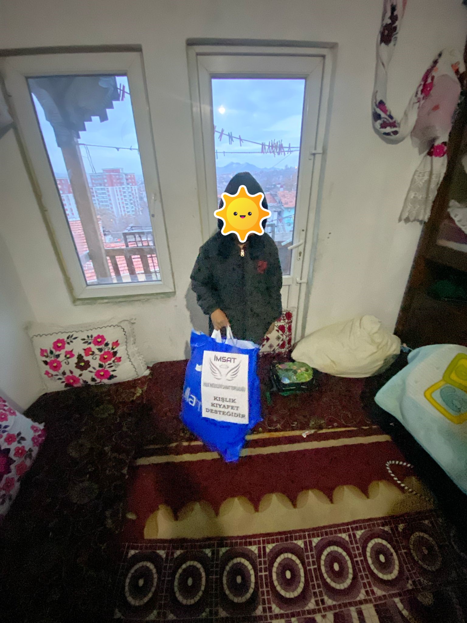 ÇOCUK GÜLERSE DÜNYA GÜLER!!!