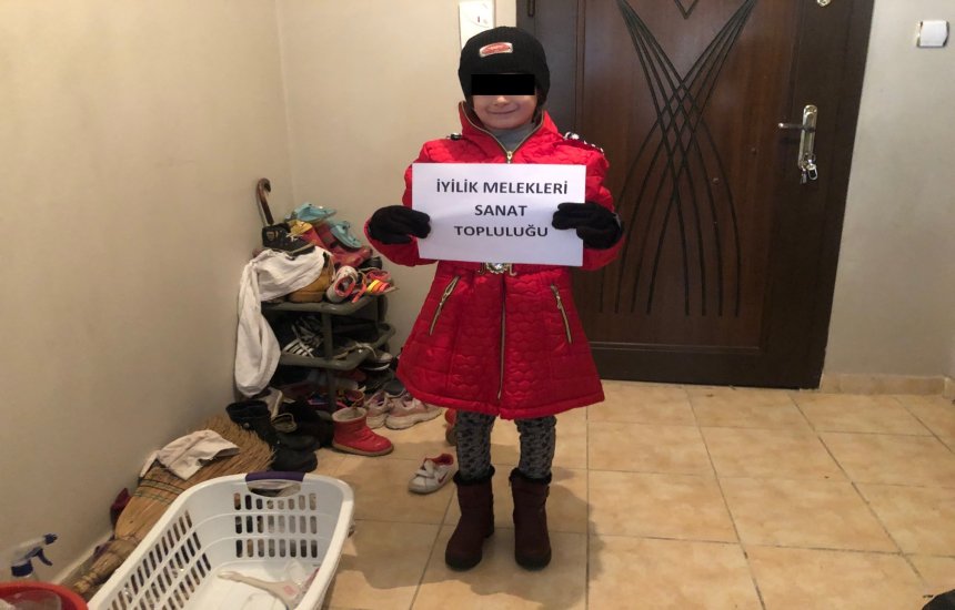 GÜLEN YÜZÜN HİÇ SOLMASIN ..