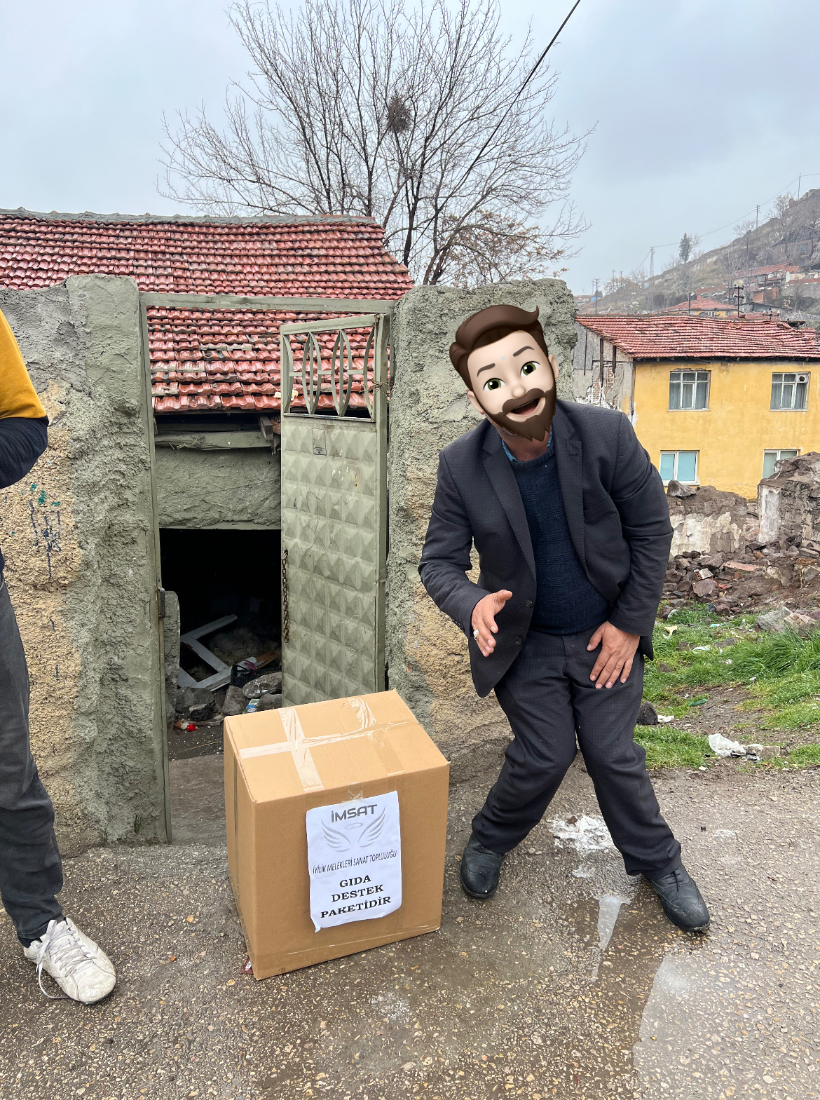 YİNE BİRÇOK AİLEMİZE GIDA DESTEĞİYLE ULAŞTIK