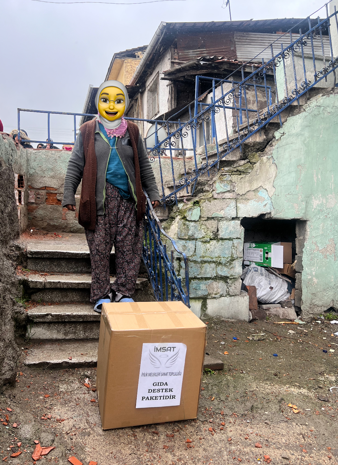 YİNE BİRÇOK AİLEMİZE GIDA DESTEĞİYLE ULAŞTIK