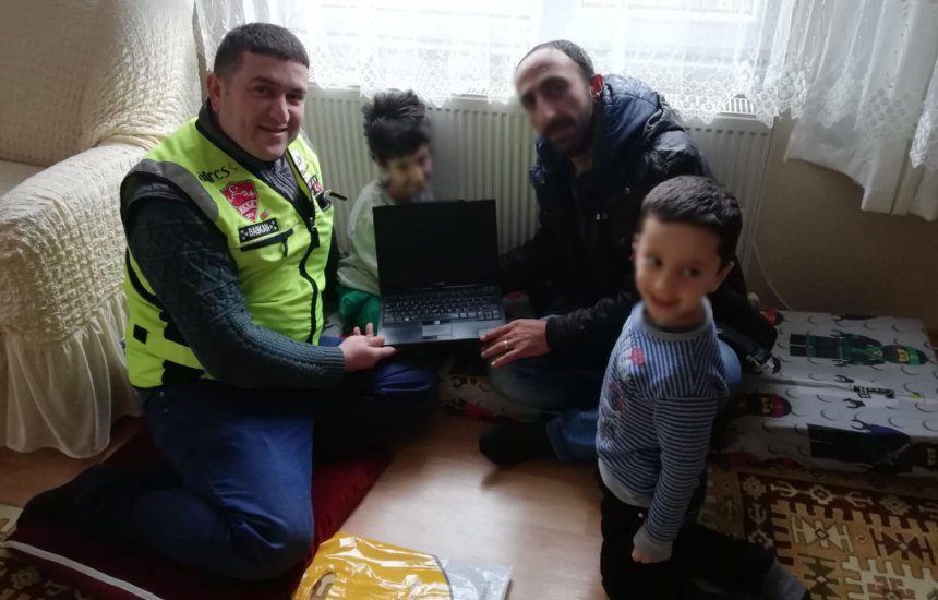 Her zaman gülümsetmek gerek!