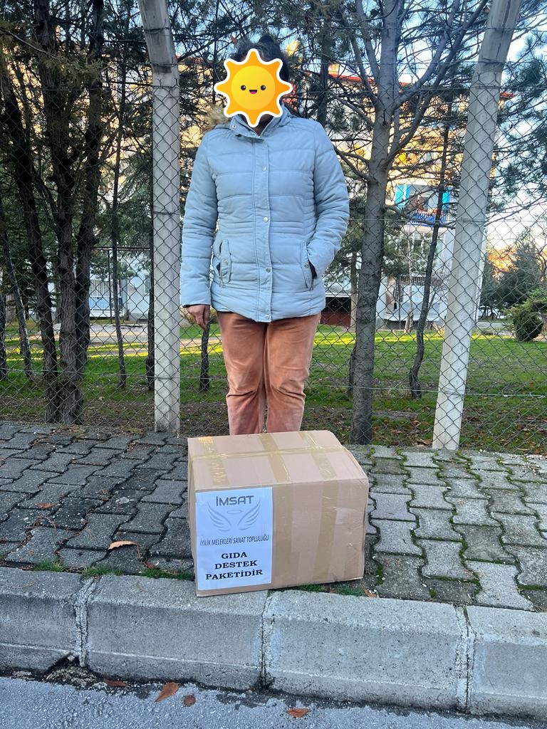 YİNE BİRÇOK AİLEMİZE GIDA DESTEĞİYLE ULAŞTIK