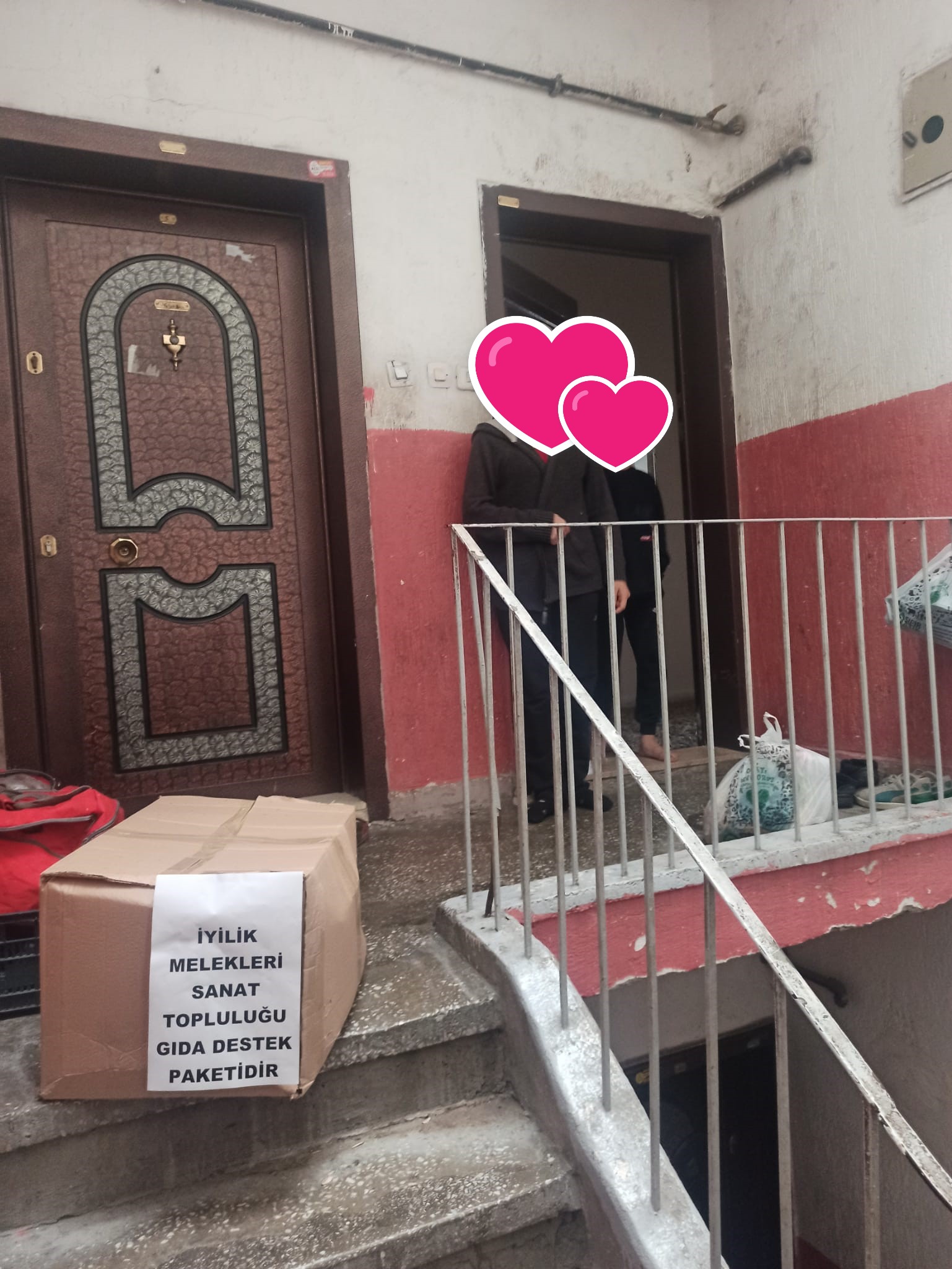 EN BÜYÜK ENGEL SEVGİSİZLİKTİR ... ENGELSİZ YARINLAR İÇİN EL ELE..